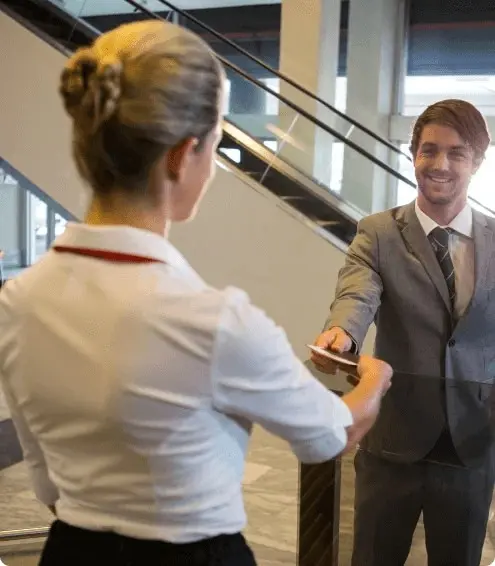 The main functionalities of the airport app that are important from the Client’s perspective